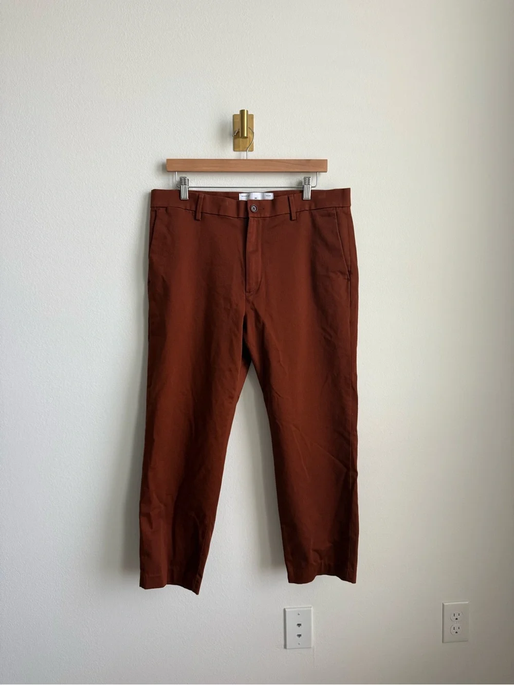 Banana Republic Traveler Chino Slim Fit Pants Rust Men's 35x30